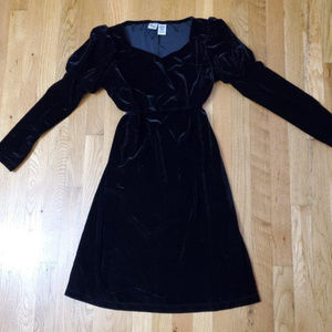 Black Velvet Motherhood Maternity Dress Drawstring